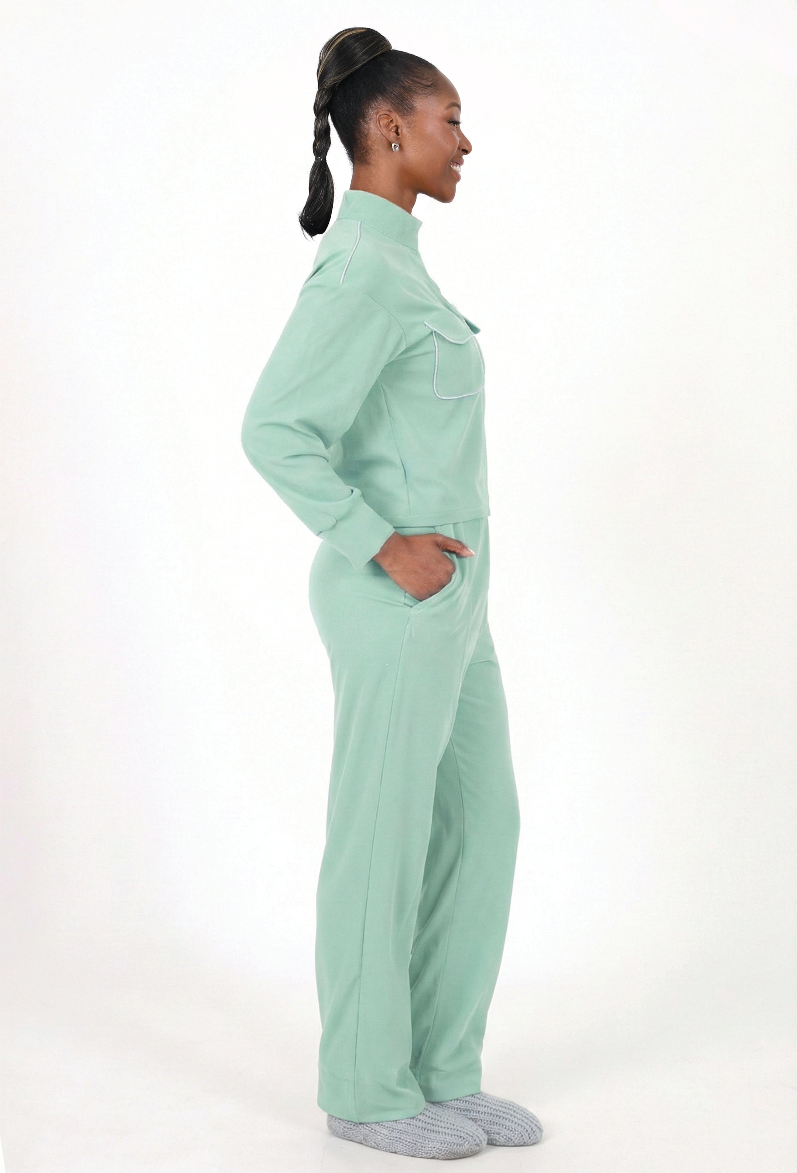 PIPED HALF ZIP-UP & SEMI-WIDE PANTS SET