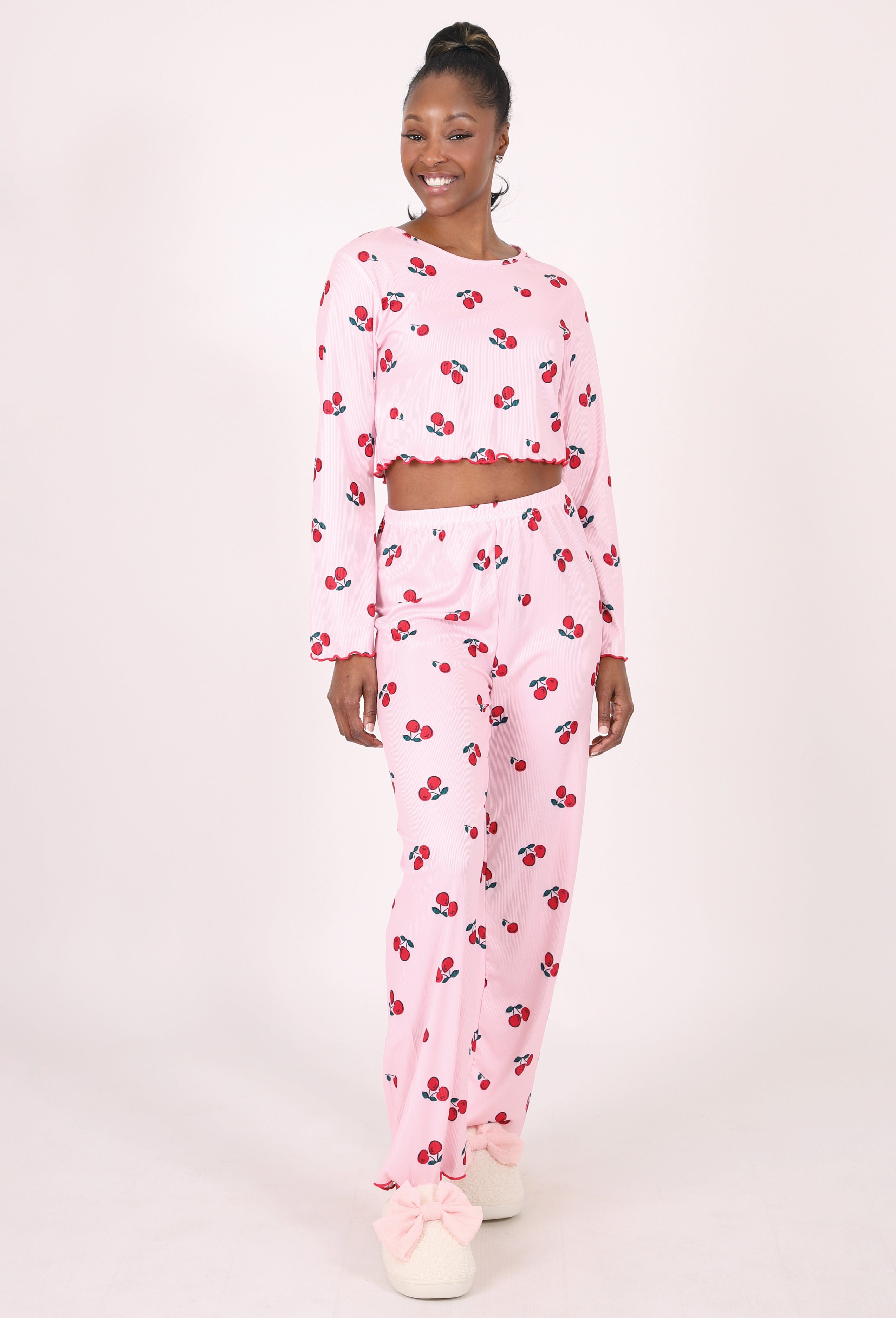 LONG-SLEEVE CROP TOP & PANTS LOUNGE SET