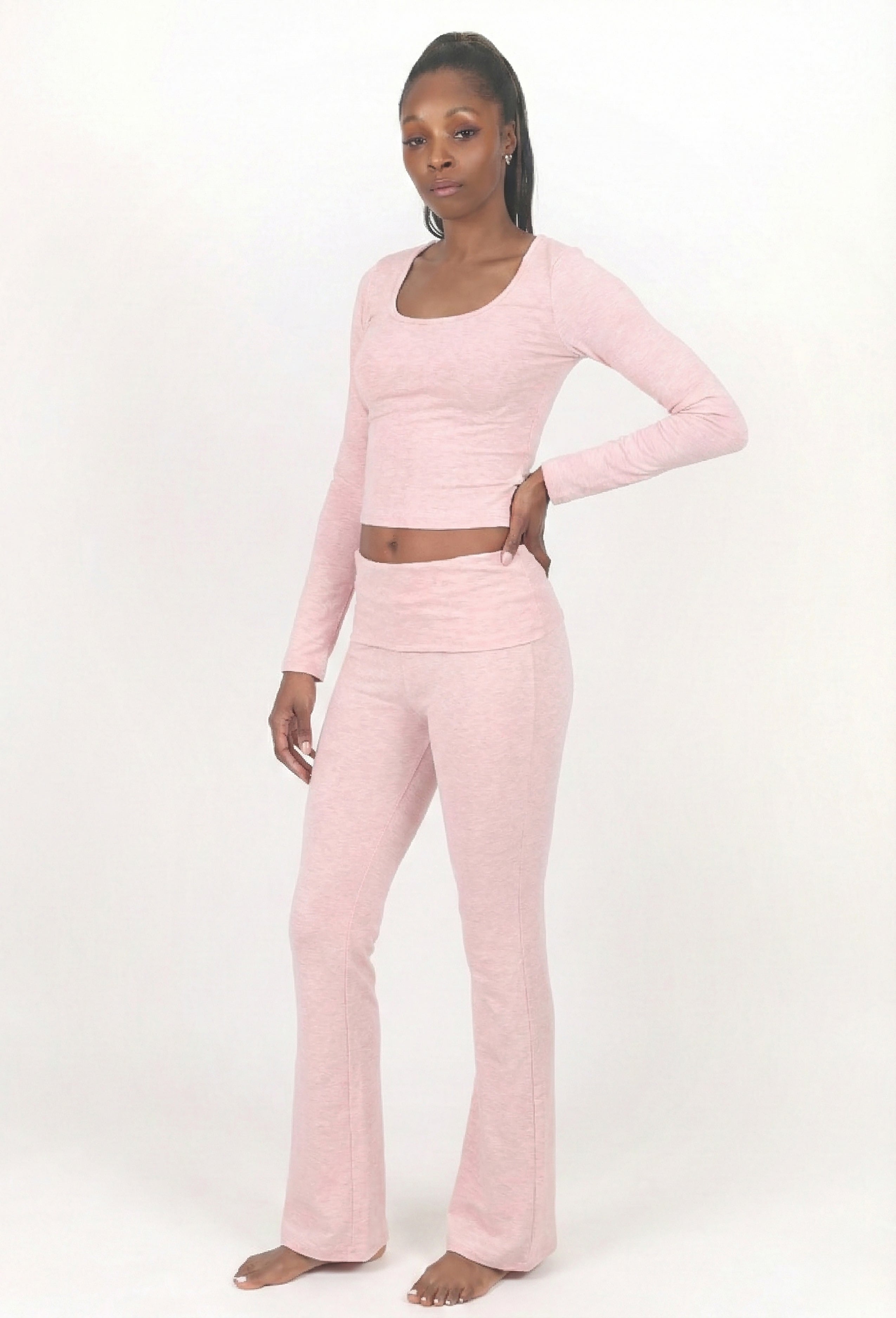LONG-SLEEVE CROP TOP & PANTS LOUNGE SET