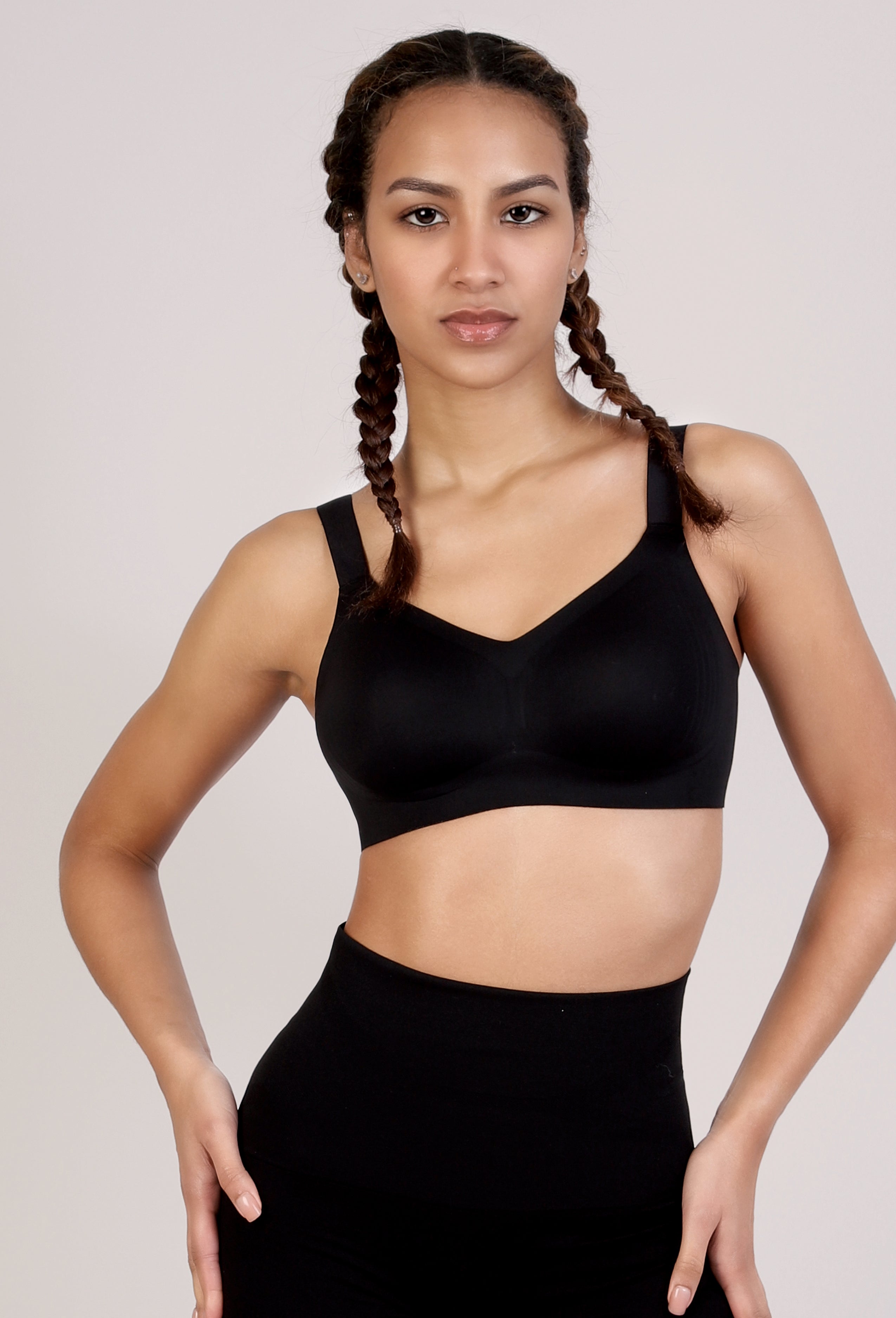 SUPPORTIVE BRA • WIRELESS • SEAMLESS