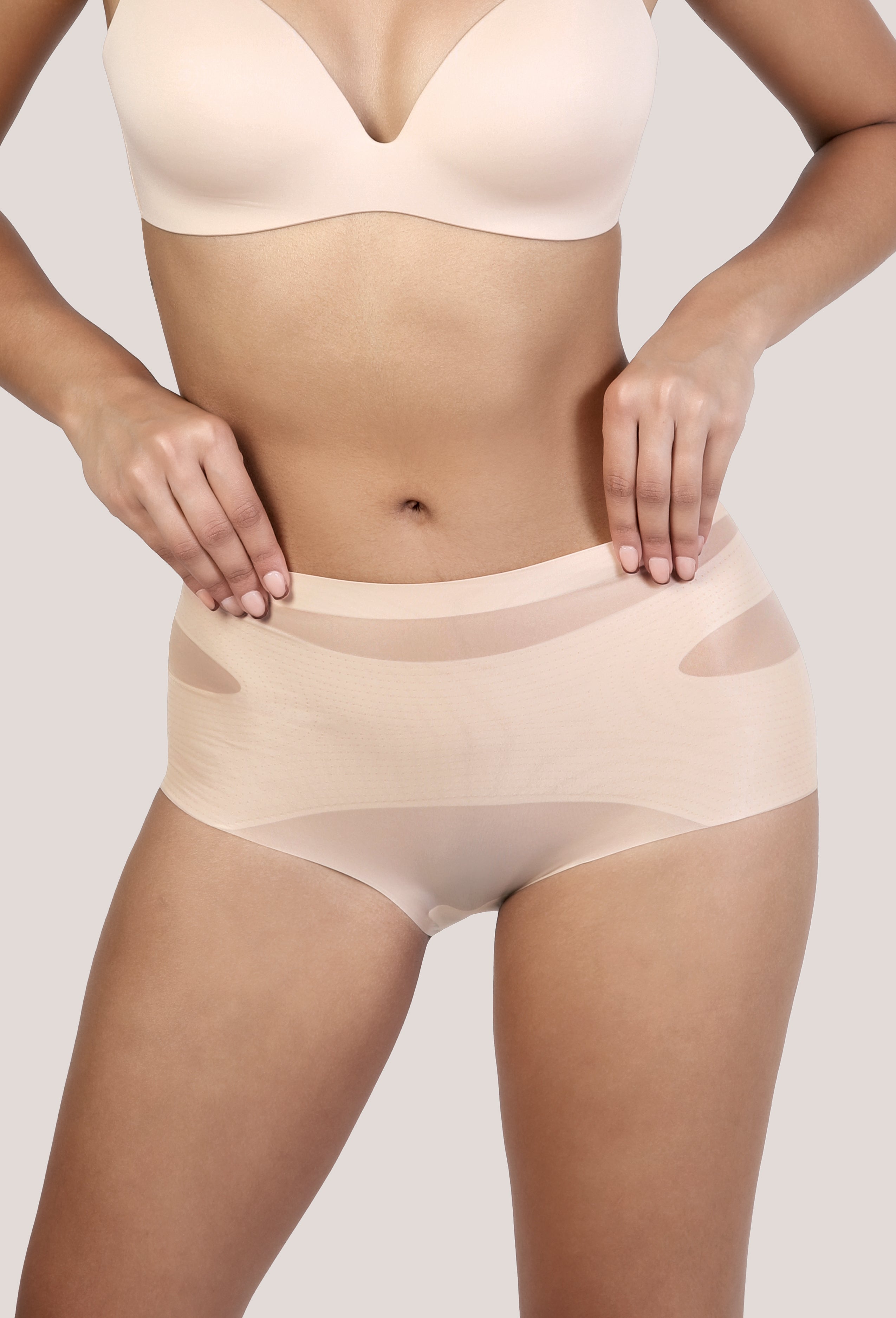 SEAMLESS MID-RISE TUMMY CONTROL BUTT LIFTER PANTY