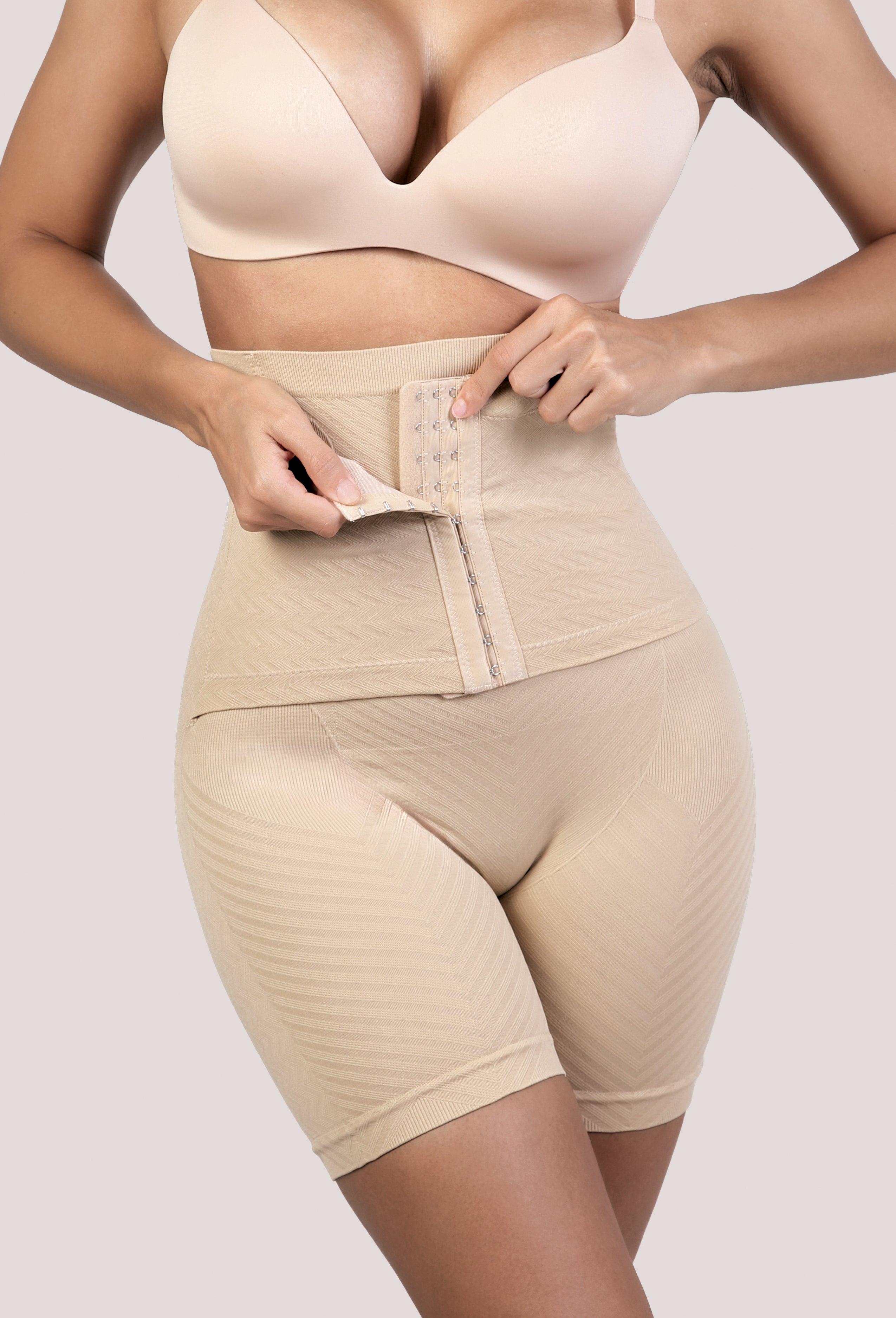 HIGH-RISE DOUBLE TUMMY CONTROL SHORT