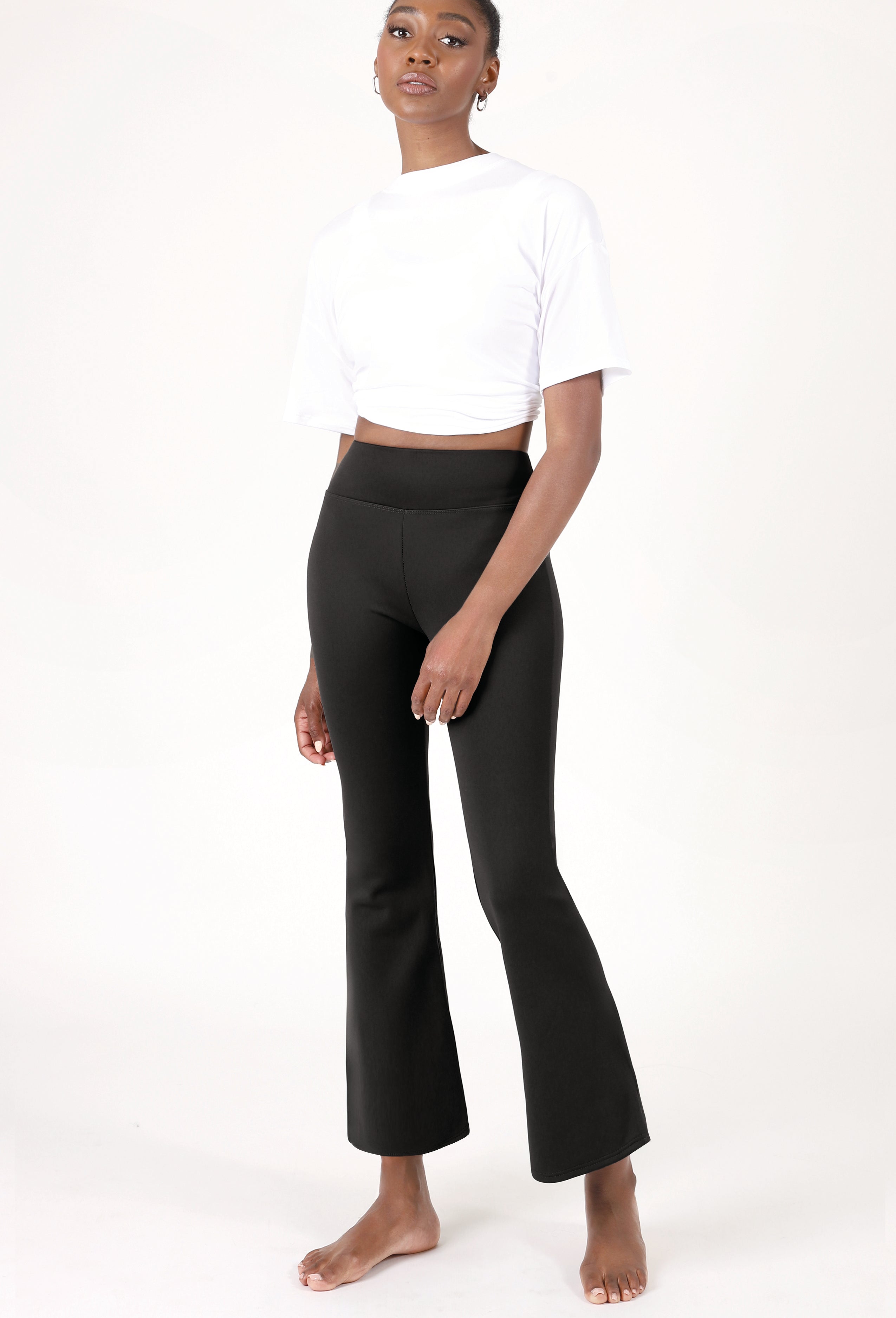 FLEECE-LINED FLARE LEGGINGS  •ULTRA WARM