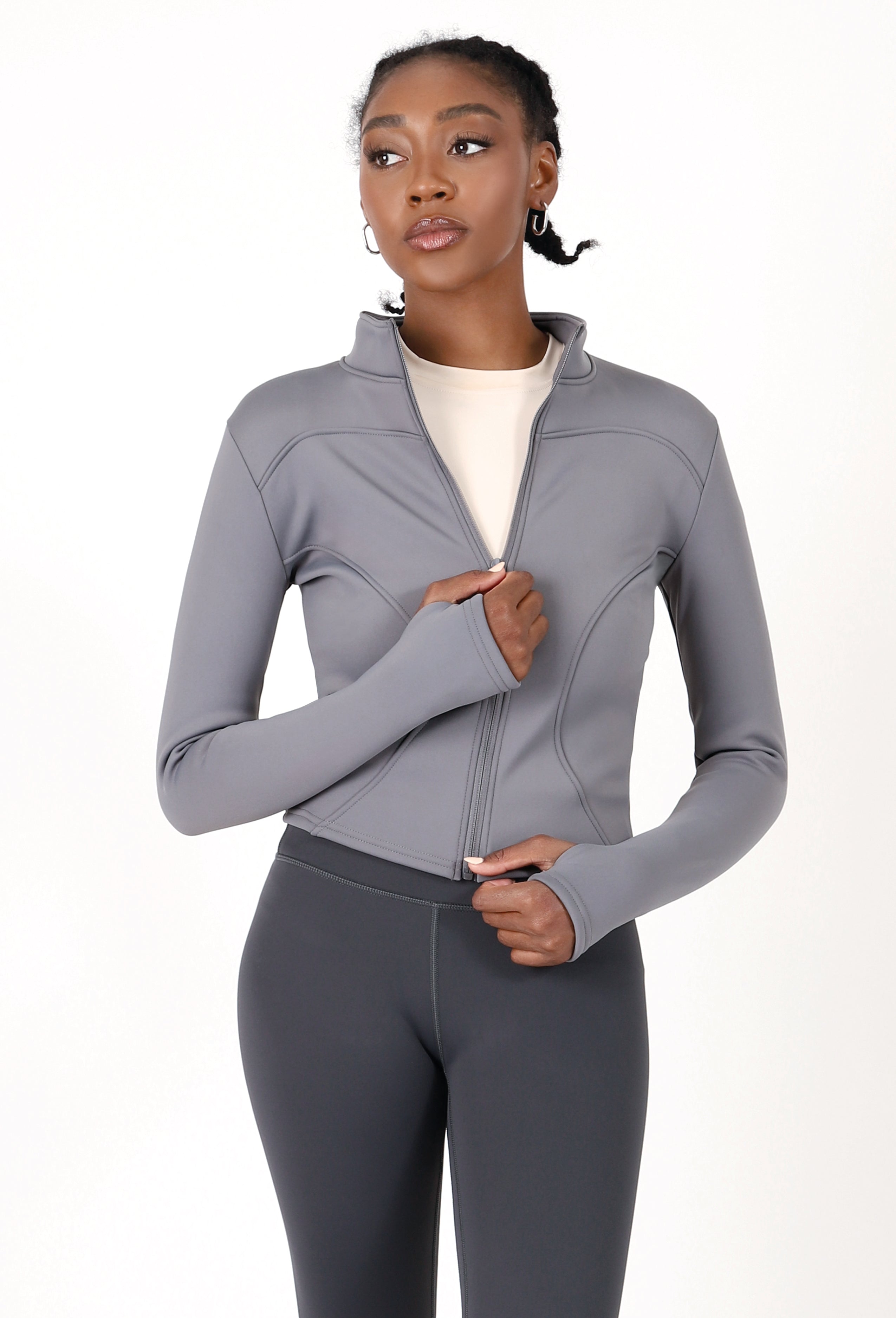 FLEECE-LINED SLIM-FIT ZIP-UP SPORTS JACKET   •ULTRA WARM
