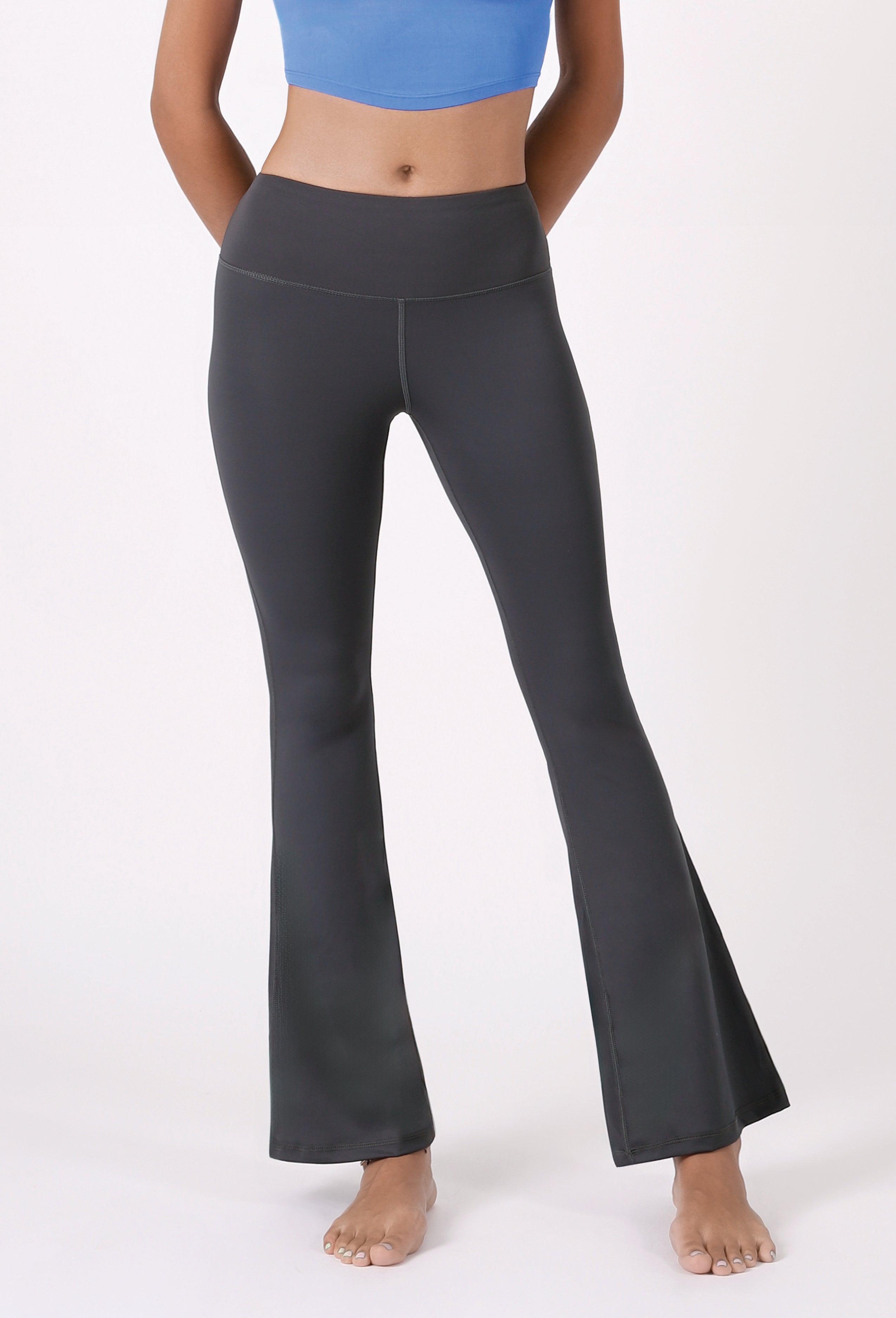 HIGH-RISE TUMMY CONTROL FLARE LEGGINGS