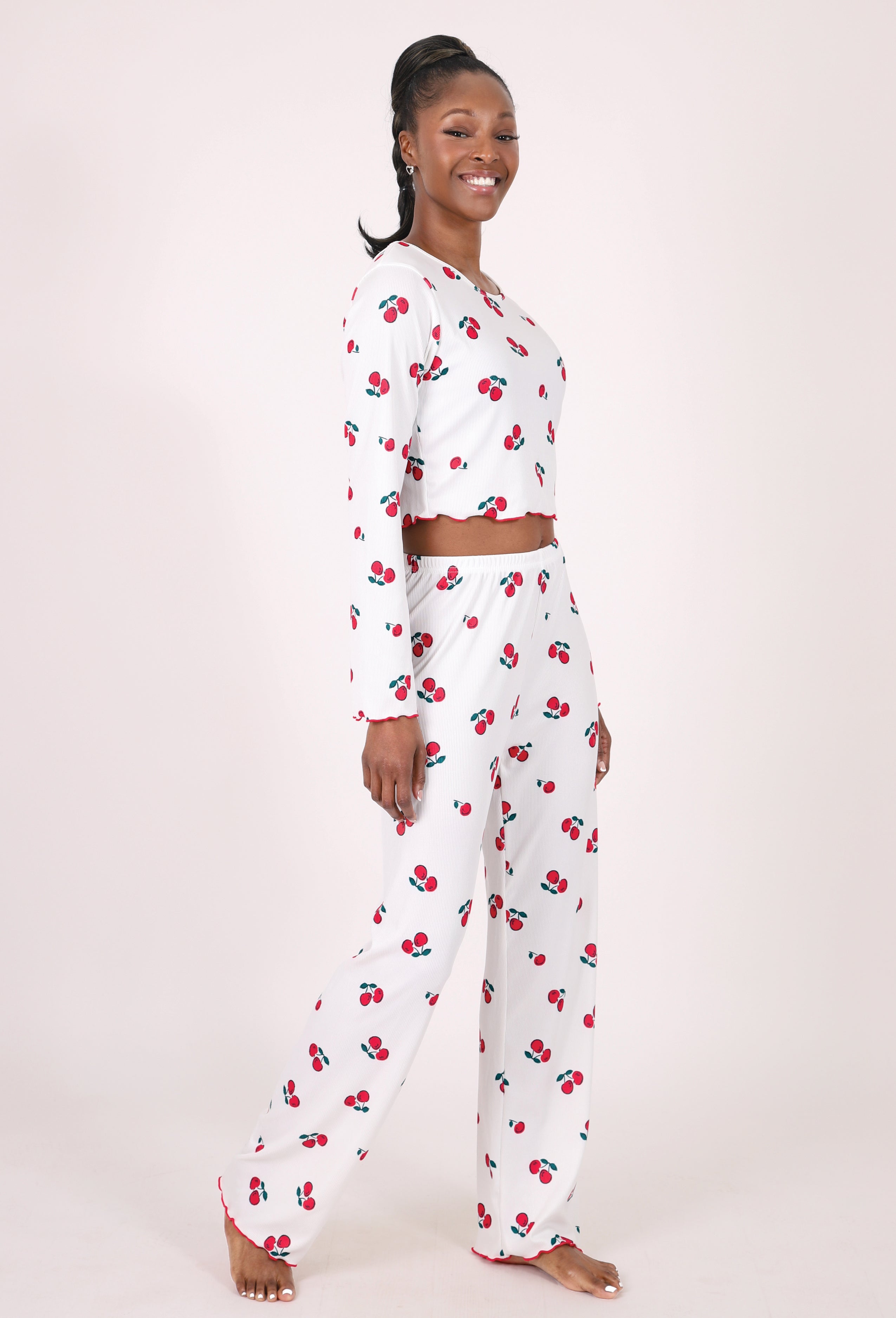 LONG-SLEEVE CROP TOP & PANTS LOUNGE SET