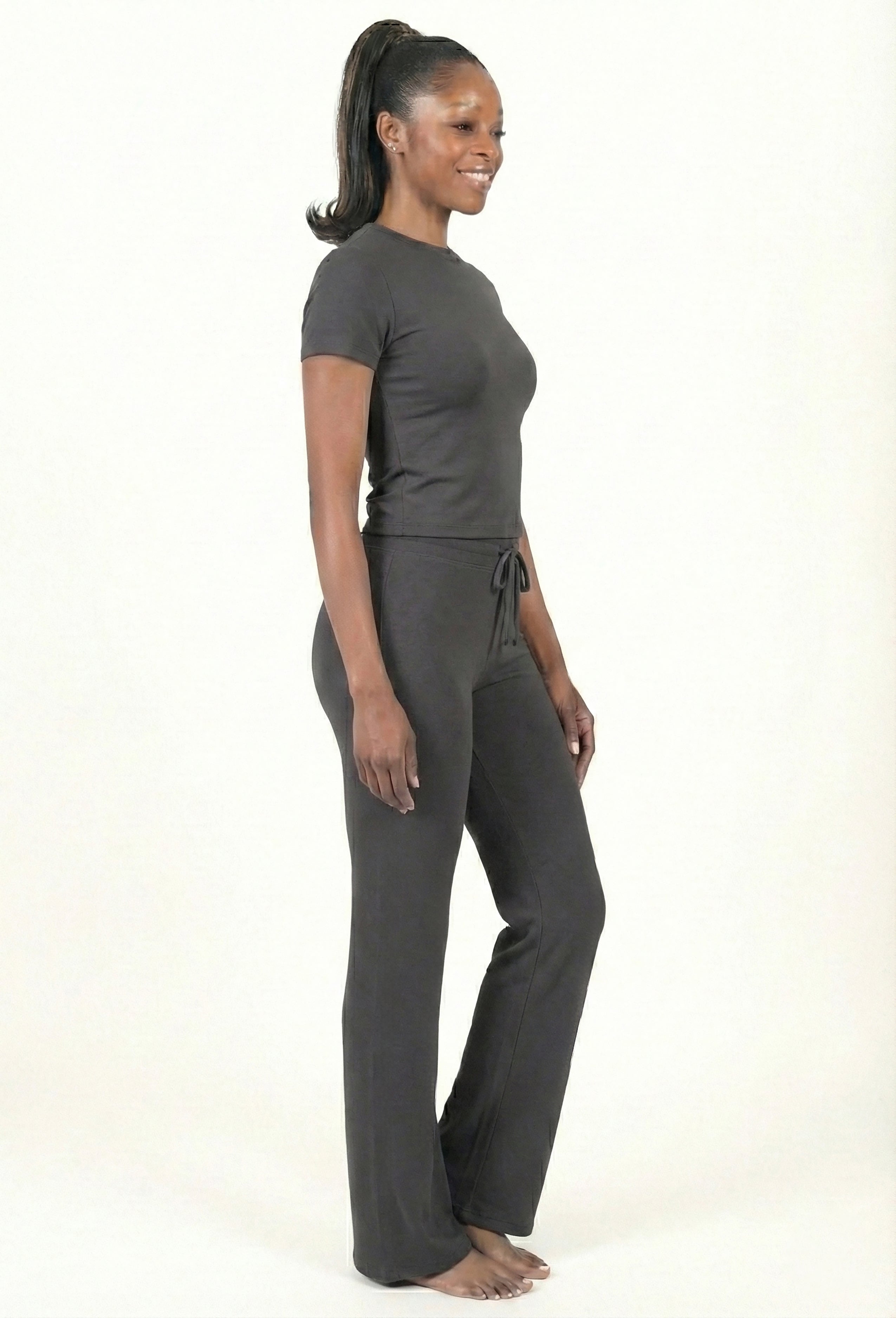 SHORT-SLEEVE CROP TOP & PANTS LOUNGE SET