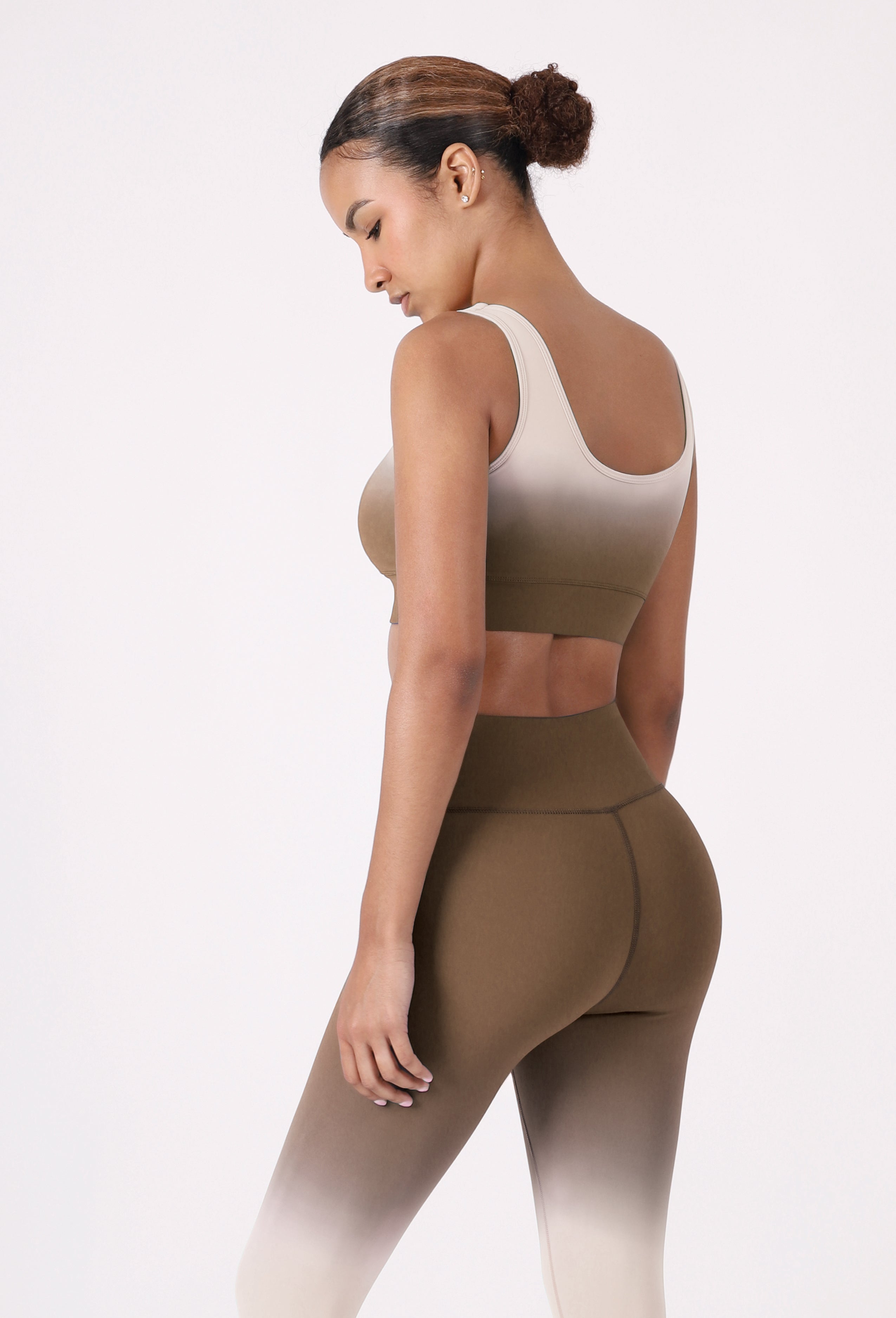 GRADIENT CROPPED SPORTS BRA TOP