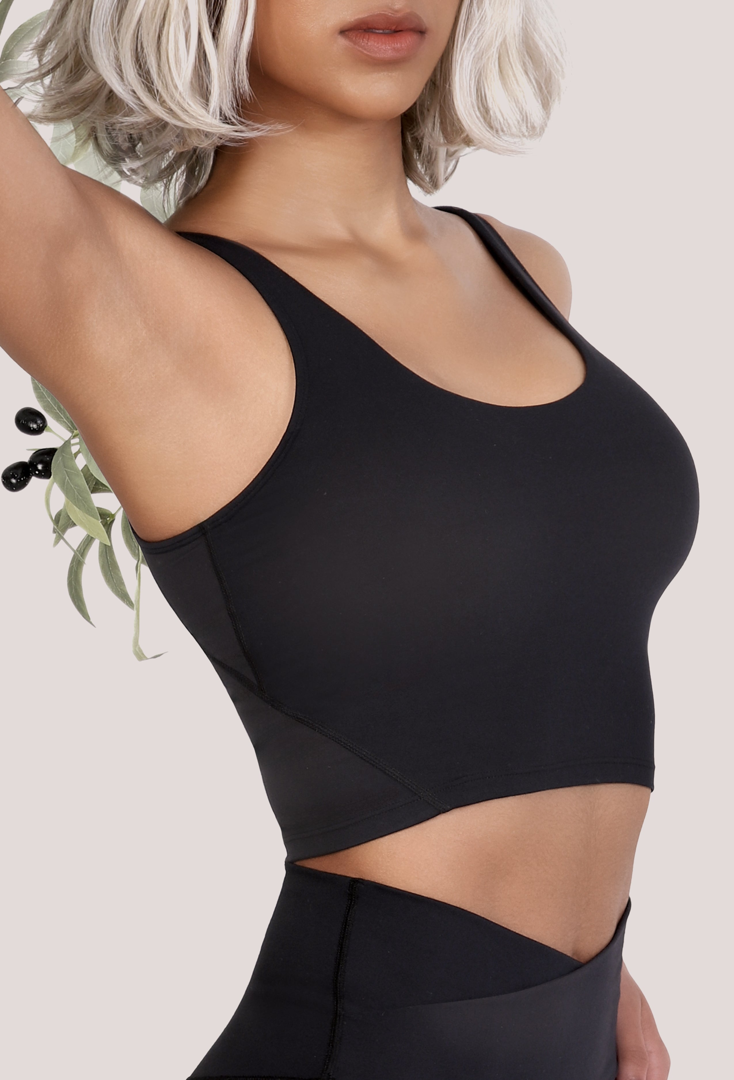 CROPPED SPORTS BRA