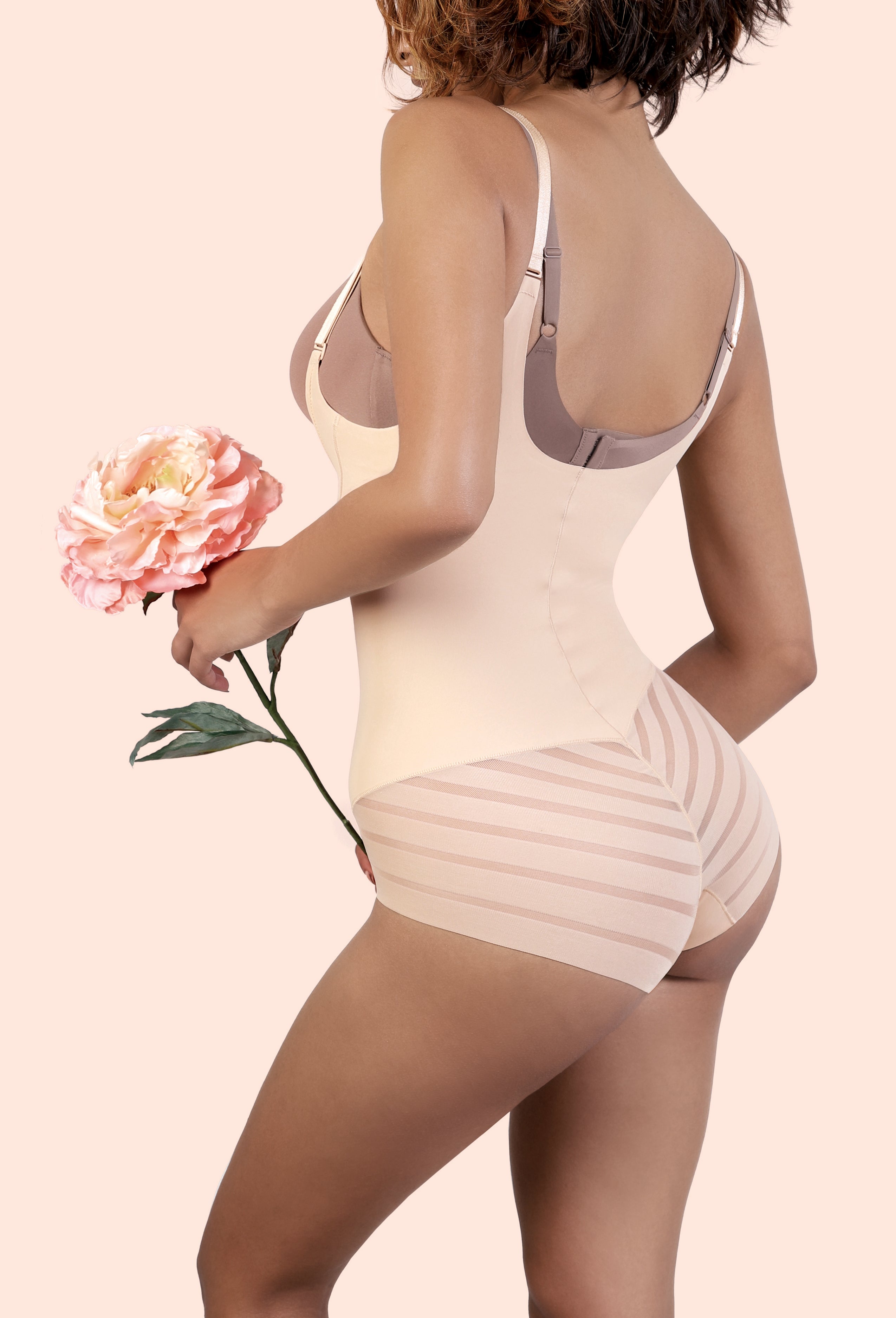 SEAMLESS TUMMY CONTROL BUTT LIFT BODYSUIT