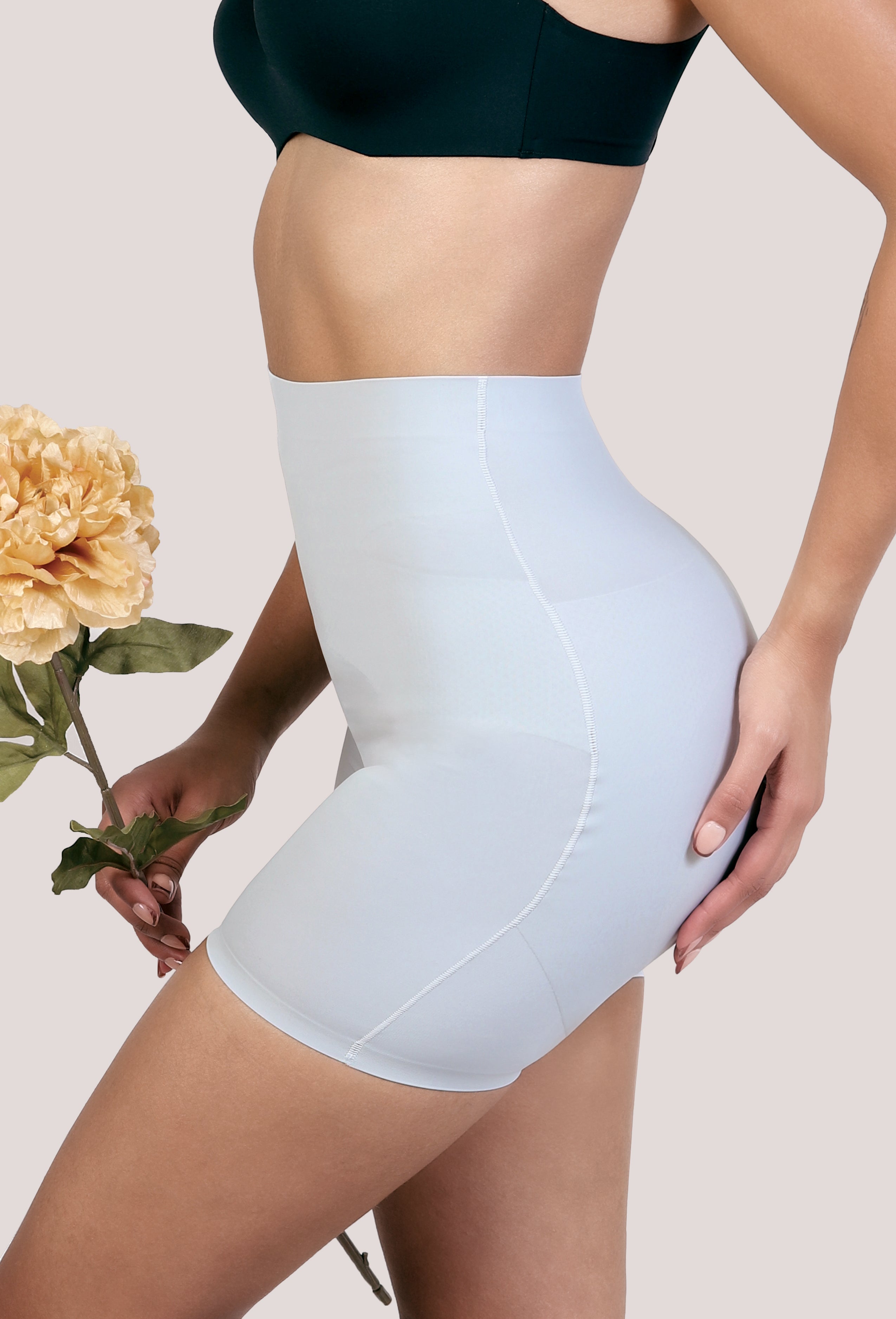 SEAMLESS HIGH-RISE TUMMY CONTROL BUTT LIFTER SHORT